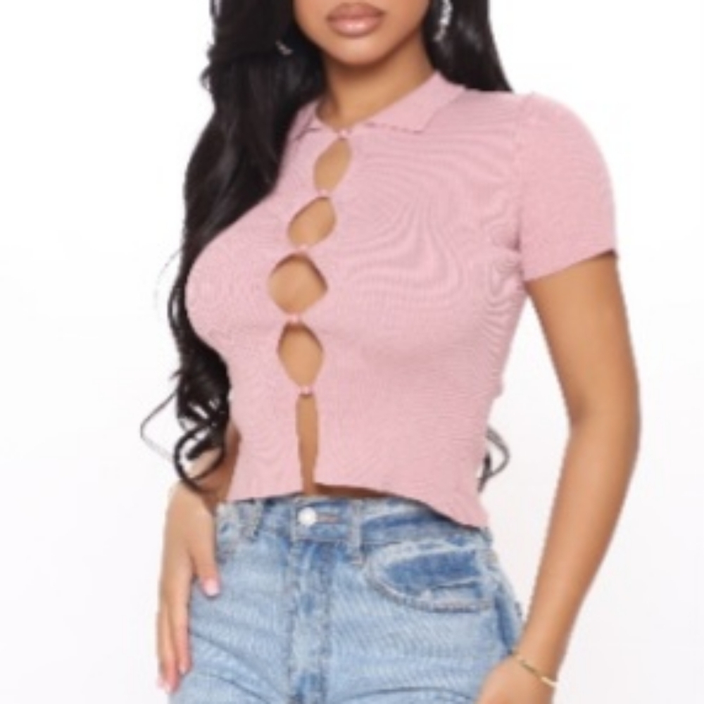 Fashion nova crop top